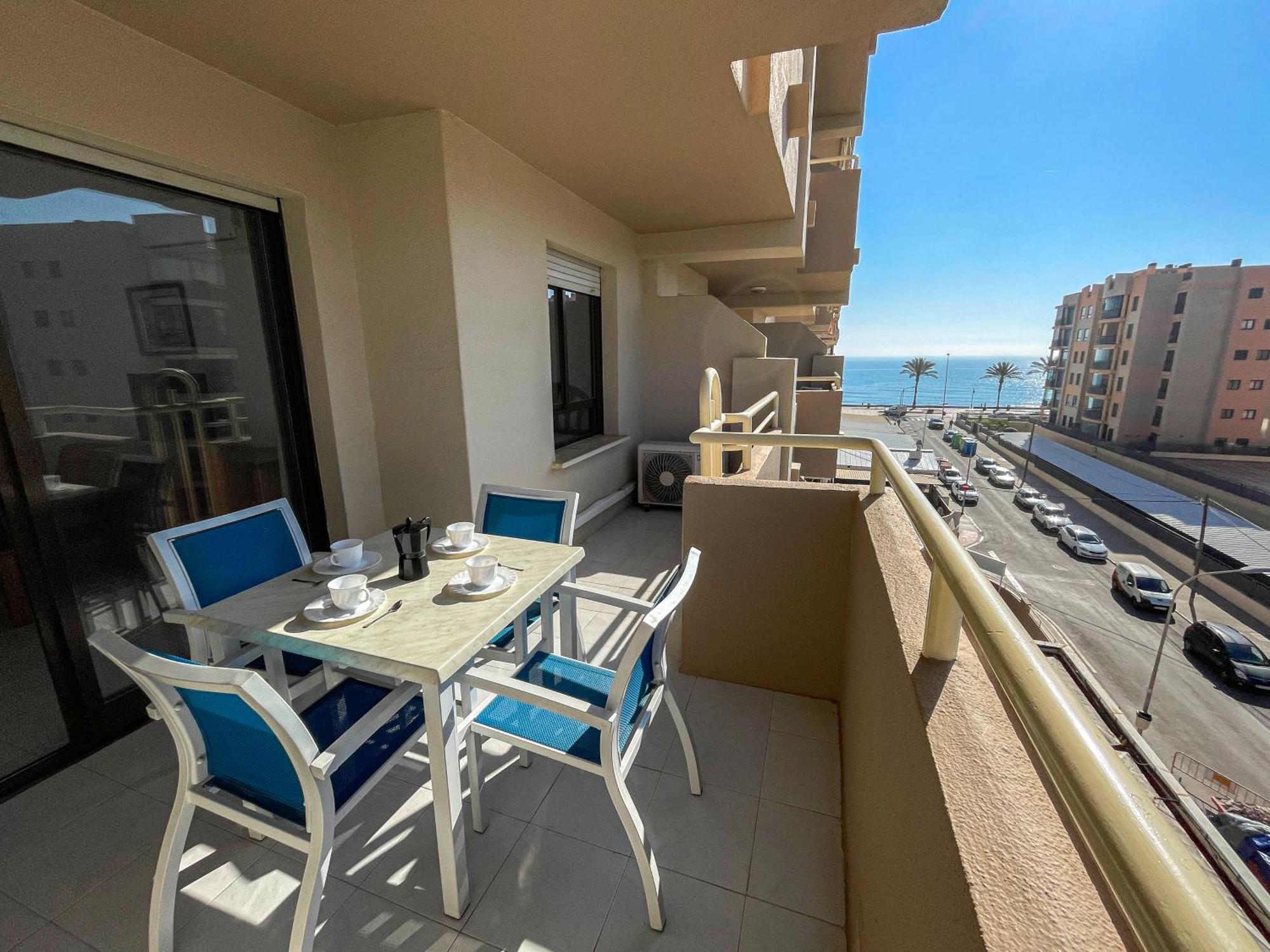 Apartamentos Riviera 3000 Benicàssim Dış mekan fotoğraf